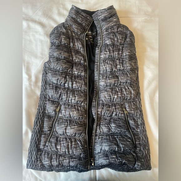 Calvin Klein Jackets & Blazers - Calvin Klein Gray Puffer Vest